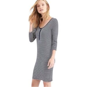 NEW Gap Navy and White Stripe Scoop Neck Long Sleeve Henley Dress Size Small